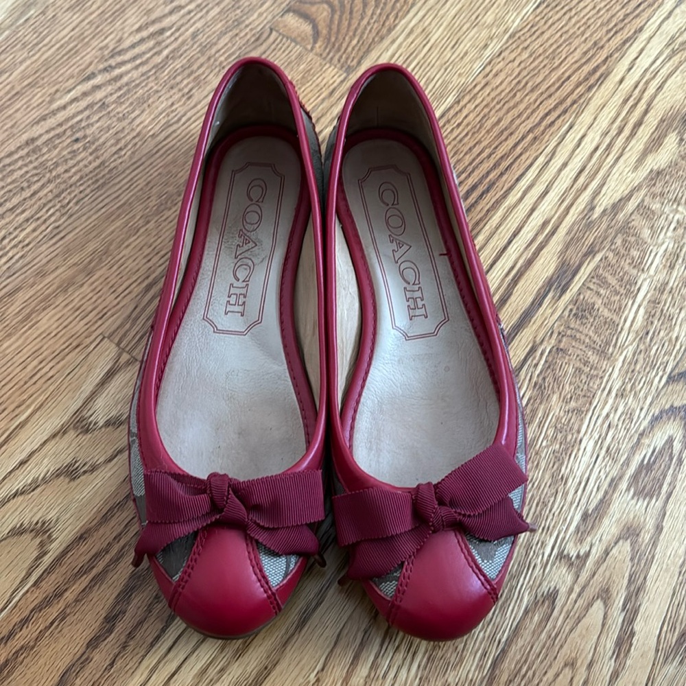 coach flats